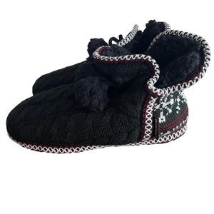 Muk Luks | Shoes | Muk Luks Amira Black 